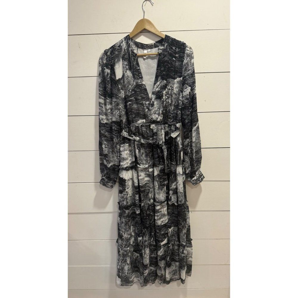 Elan Stormy Seascape Dress Tiered White Black Gray Medium